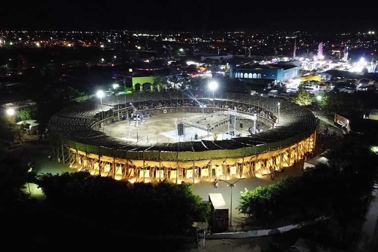 La-petatera-plaza-de-toros