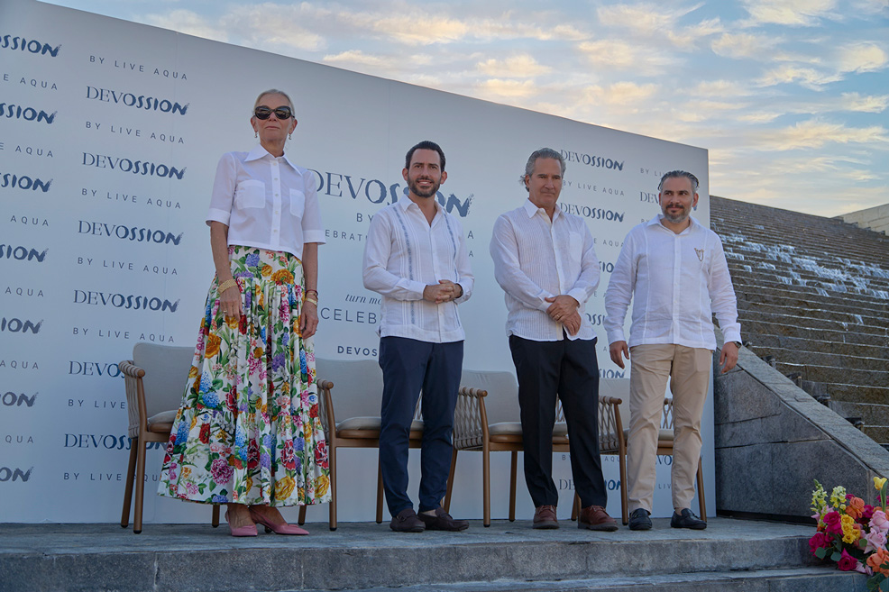 Devossion-by-Live-Aqua