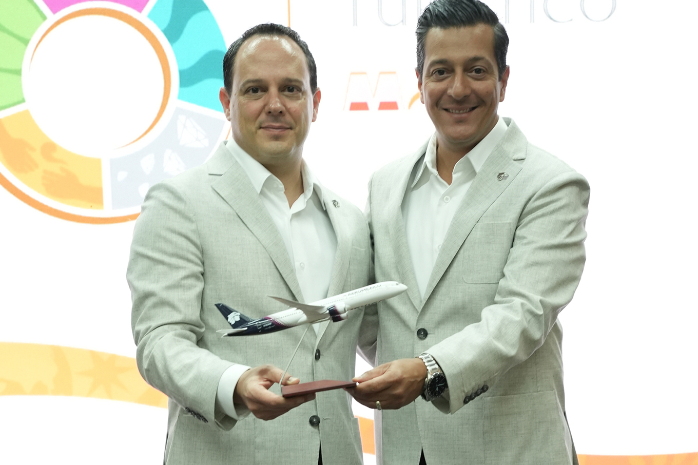 Aeromexico-Friends-and-Family