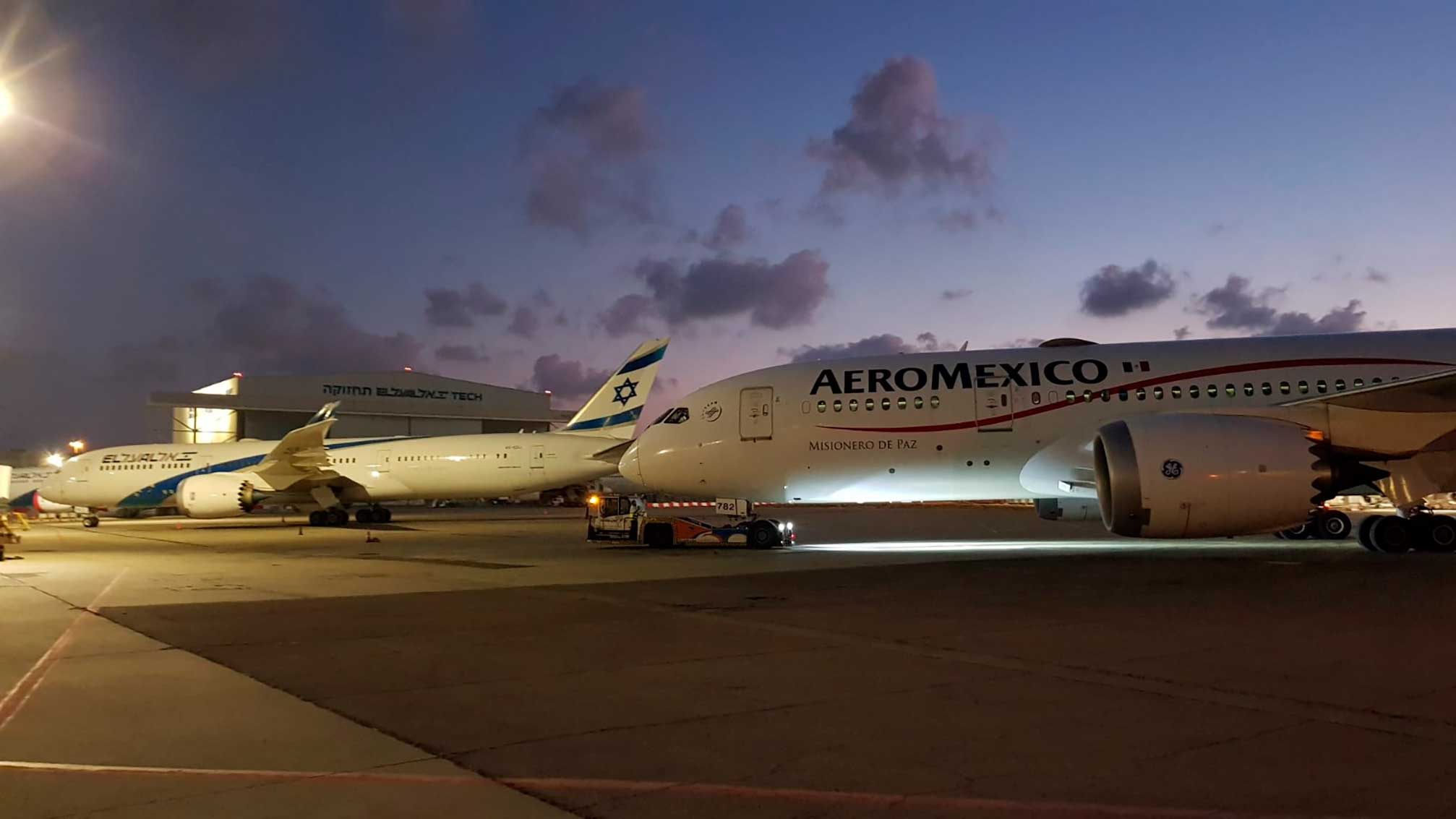 Avion-de-carga-Aeromexico