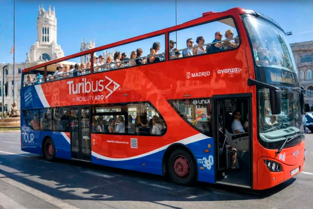 Turibus-Llega-a-Madrid
